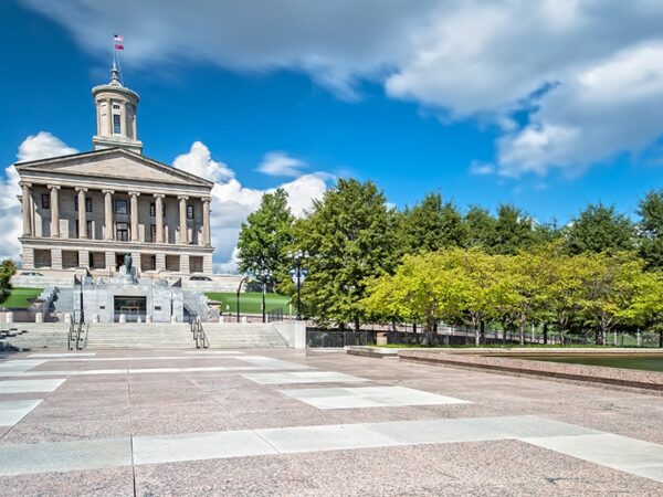 Tennessee Gov. Signs Bill to Investigate Medical Cannabis Program Options