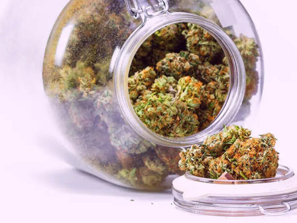 Illinois Gov. Signs Bill Doubling Adult-Use Limits and Banning Underage Hemp Sales