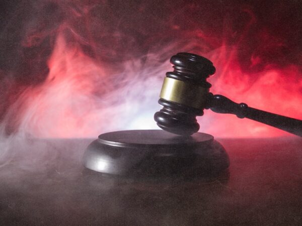 Class Action Lawsuit Claims ‘Cartel’ Manipulates Missouri Cannabis Industry 