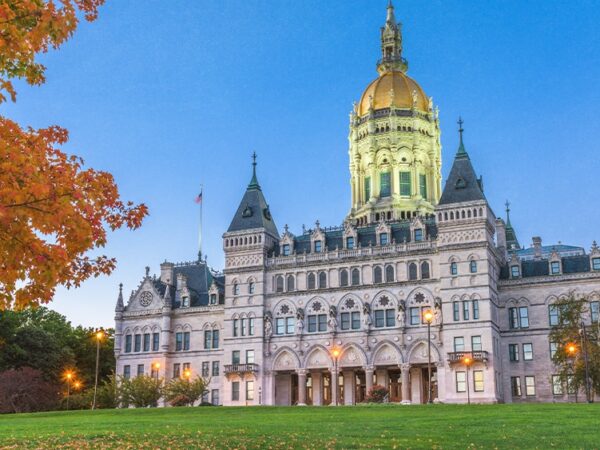 Connecticut Lawmakers Decide to Keep THC Caps on Cannabis Flower